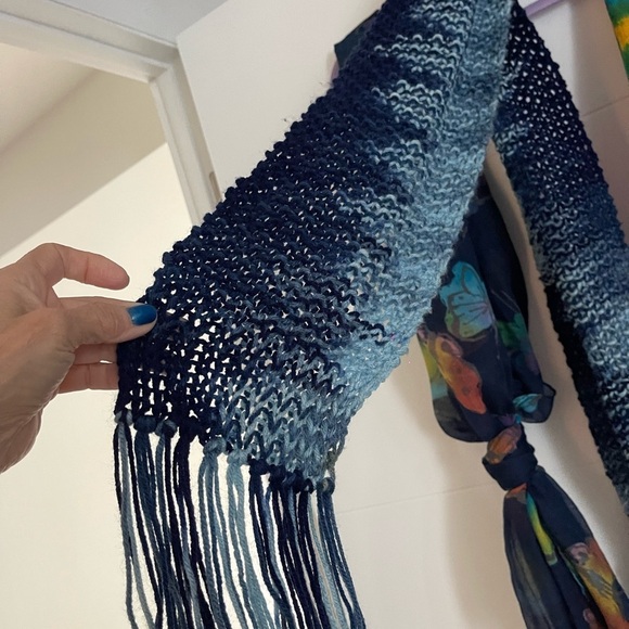 3 Beautifullllll scarf for the price of one - Picture 3 of 6